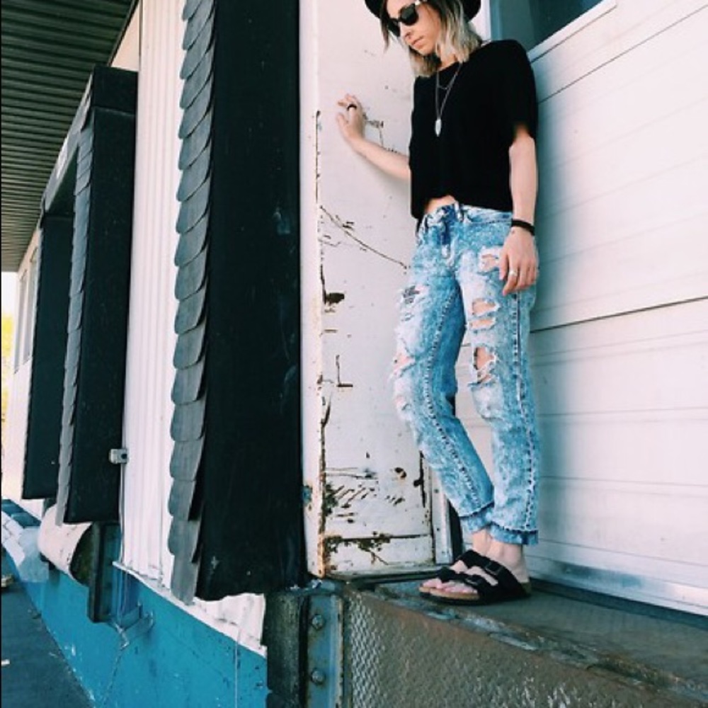 Garage boyfriend acid wash jeans